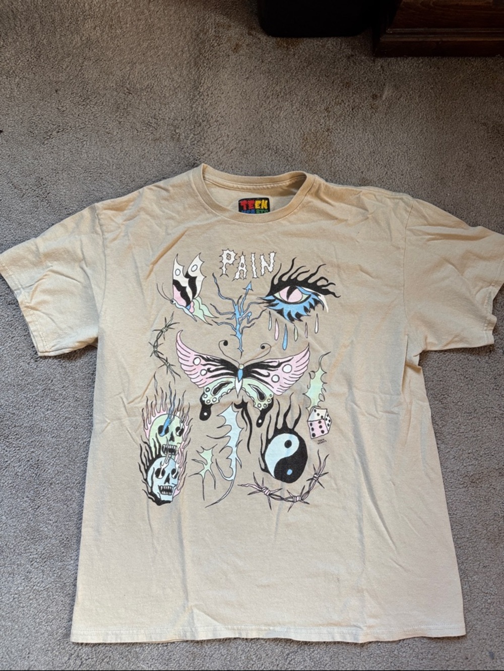 Teen Hearts Graphic T-Shirt